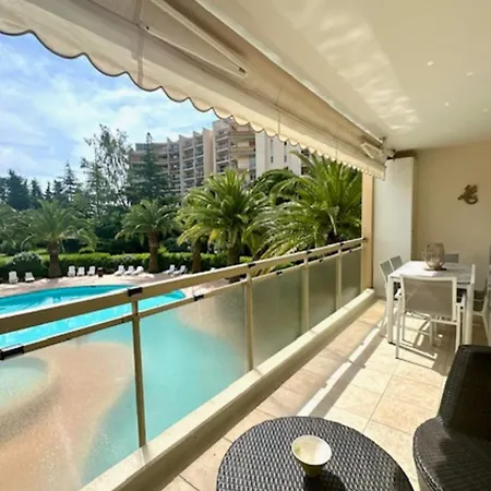 Renovated With Balcony *