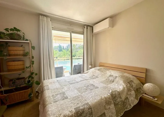Renovated With Balcony Appartement