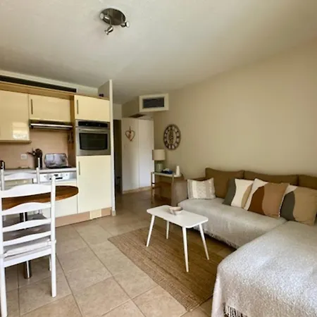 Renovated With Balcony Appartamento *